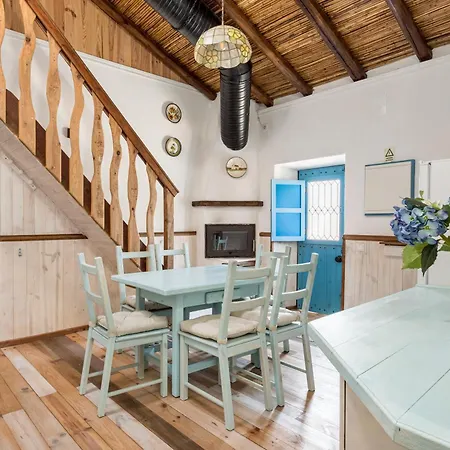 Lejlighed Altido Splendid Family House With Pool And Patio